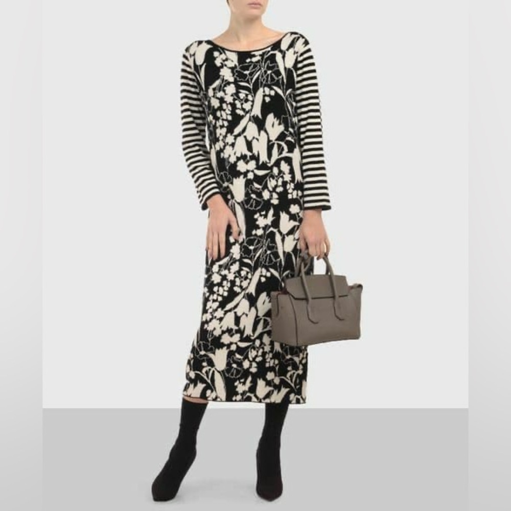 Weekend Max Mara Dress Artsy Intellectual Rich Aunt Mood